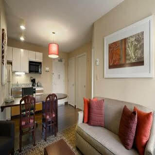 Mainstay Chicago Hotel 3*